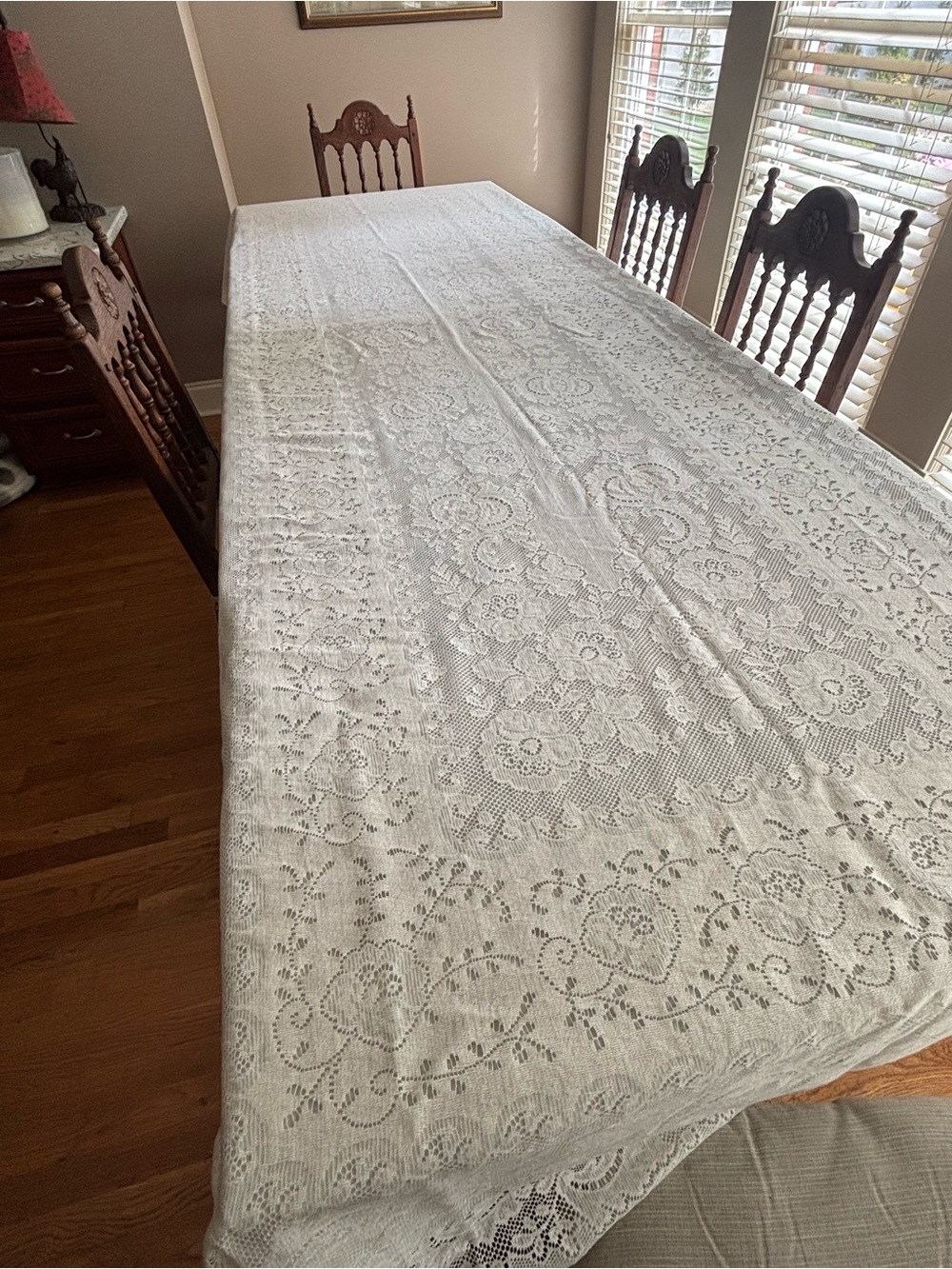 Vintage Long Lace Tablecloth READ